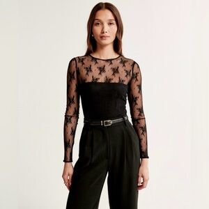 Abercrombie - long sleeve lace bodysuit
